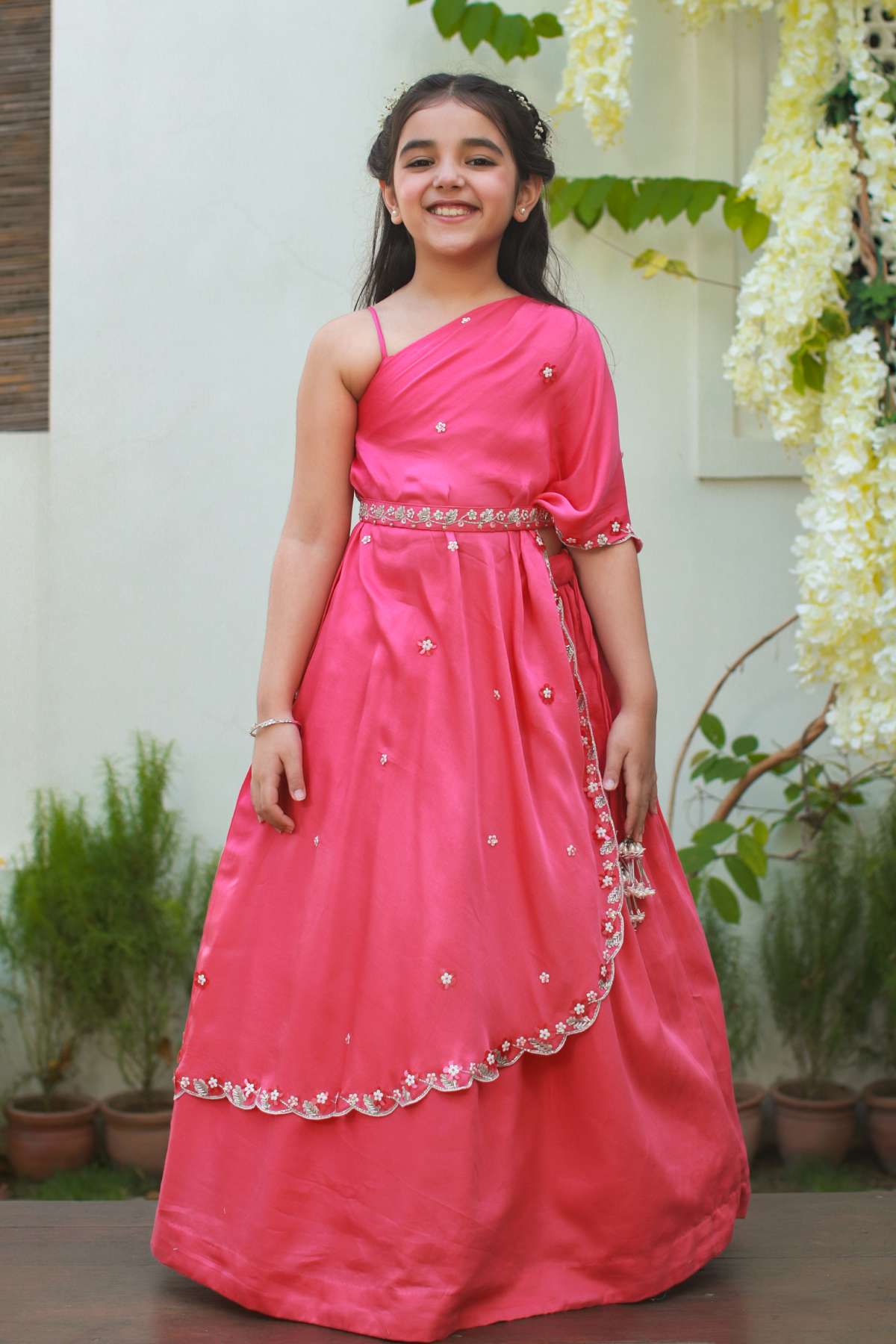 Buy Kids Designer Littleens Asymmetrical cape with floral embroidered edges paired with matching skirt and shimmering embroidered belt Online at ScrollnShops